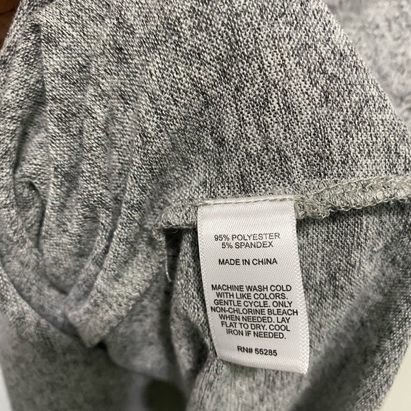 Express Grey Lightweight Short Sleeve Sweater - Picture 4 of 6